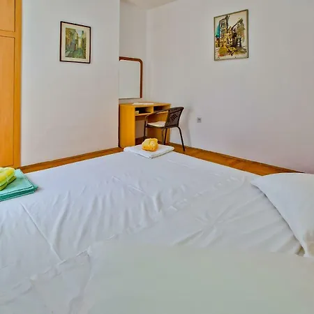 Apartment Jacky Hvar Town