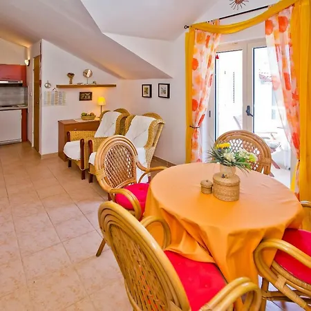 Apartment Jacky