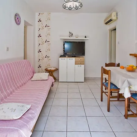 Jacky アパート *