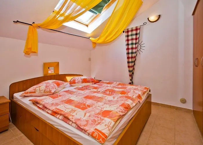 Jacky Apartment Hvar Town