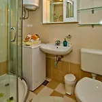Jacky Apartment