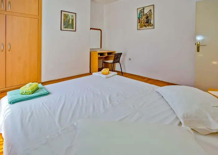 公寓 Jacky 赫瓦尔